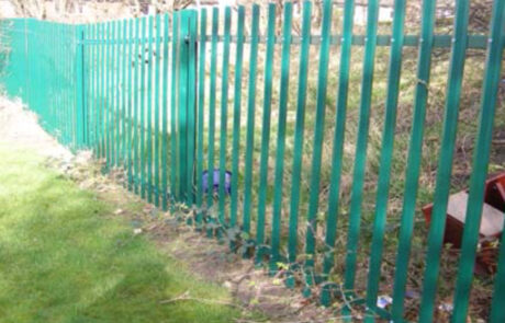 G & D | School fencing Manufacturing